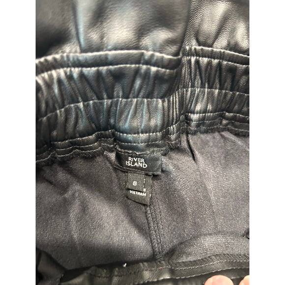 Super Cute Size M/8 Black Faux Leather Shorts and Royal Blue Corset Tank Top. - Picture 5 of 9